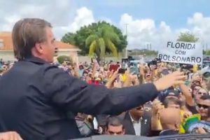 Presidente Jair Bolsonaro participa de passeio de moto nos Estados Unidos
