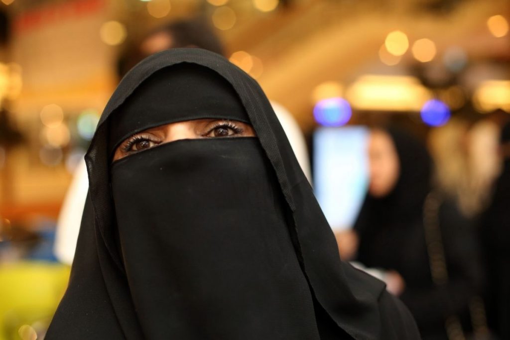 Arábia Saudita nomeia mulheres para alto escalão no governo