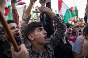 Manifestantes invadem parlamento do Iraque