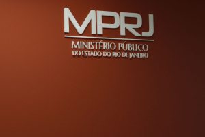 MPRJ apreende R$ 48 mil com vereador acusado de lavagem de dinheiro