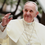 Desmaio e pequena invasão na audiência geral semanal no Vaticano