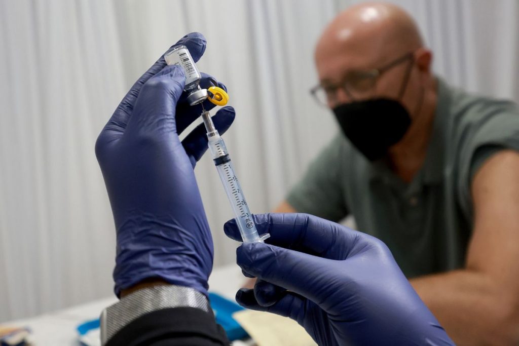 Governo pede à Anvisa liberação de vacina contra a varíola dos macacos