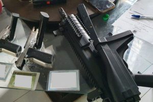 Operação da PF investiga fraude na aquisição de armas, em Teresina