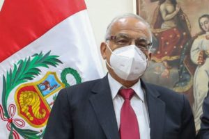 Primeiro-ministro do Peru renuncia o cargo por "razões pessoais"