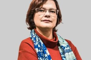 Sofia Manzano defende investimentos em instituições públicas