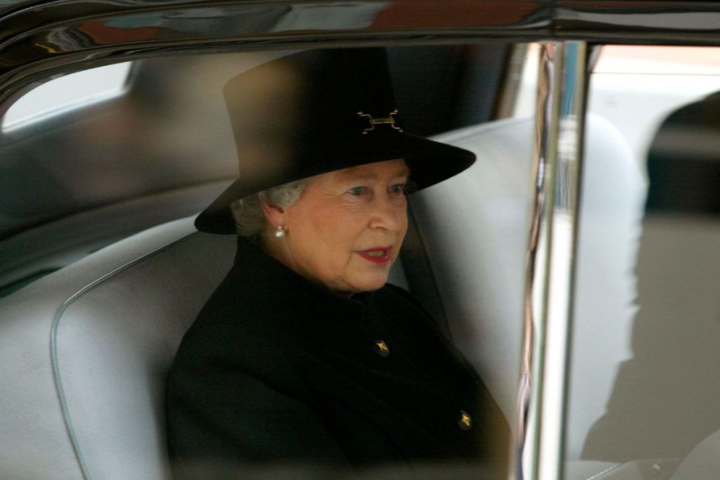 Autoridades brasileiras lamentam morte de rainha Elizabeth II