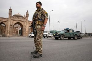 explosao-em-mesquita-do-afeganistao-mata-clerigo-e-civis
