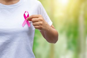 Pesquisa mostra mitos e desinformações sobre o câncer de mama