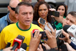 Bolsonaro fica irritado com jornalista argentino