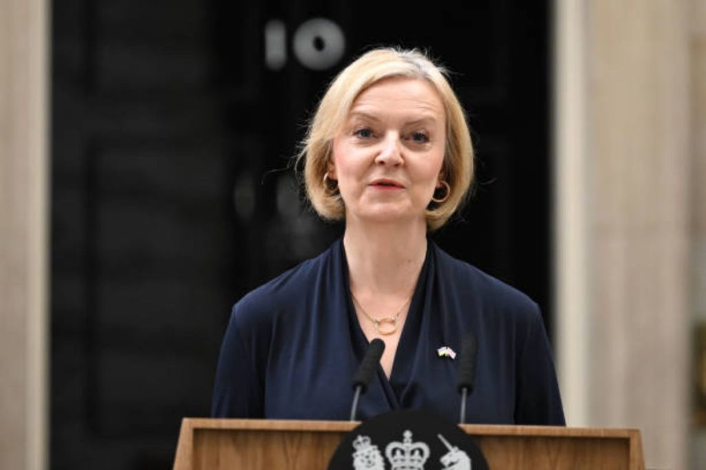 primeira-ministra-britanica-renuncia-ao-cargo