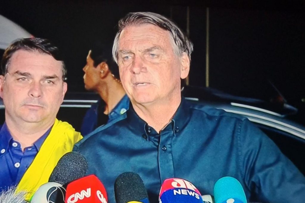 Após apuração, Bolsonaro diz que sente 'vontade de mudar' da população