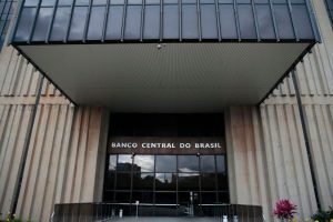 divida-bruta-do-brasil-fica-perto-do-nivel-antes-da-pandemia