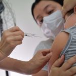Estados pedem imunizantes contra Covid-19 para bebês sem comorbidades