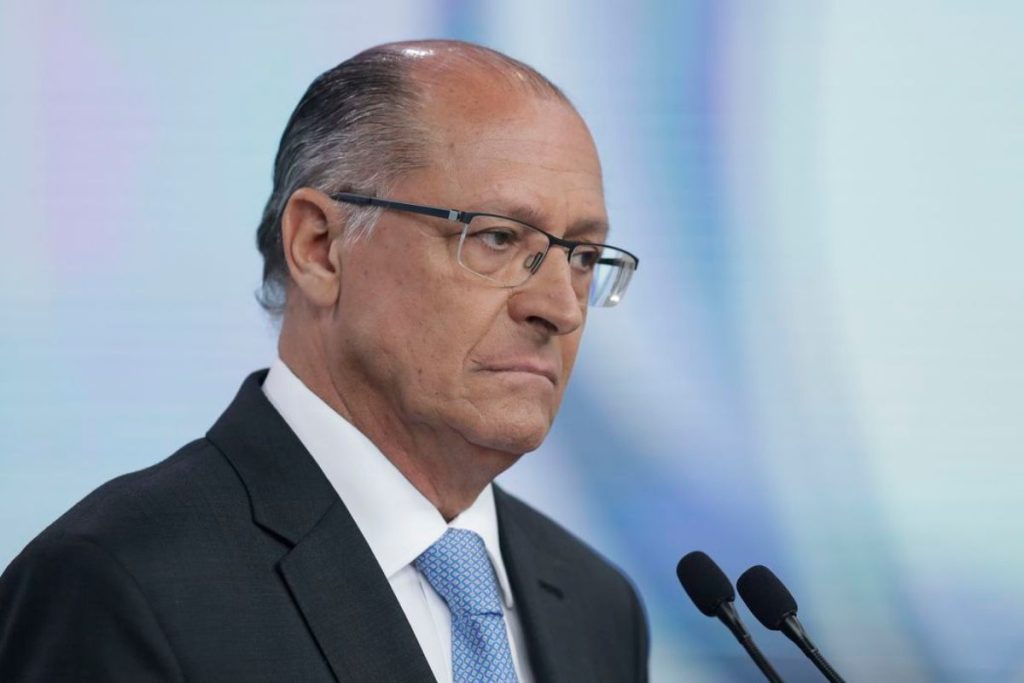 pf-deteve-dois-homens-por-ofensa-a-alckmin-e-desacato
