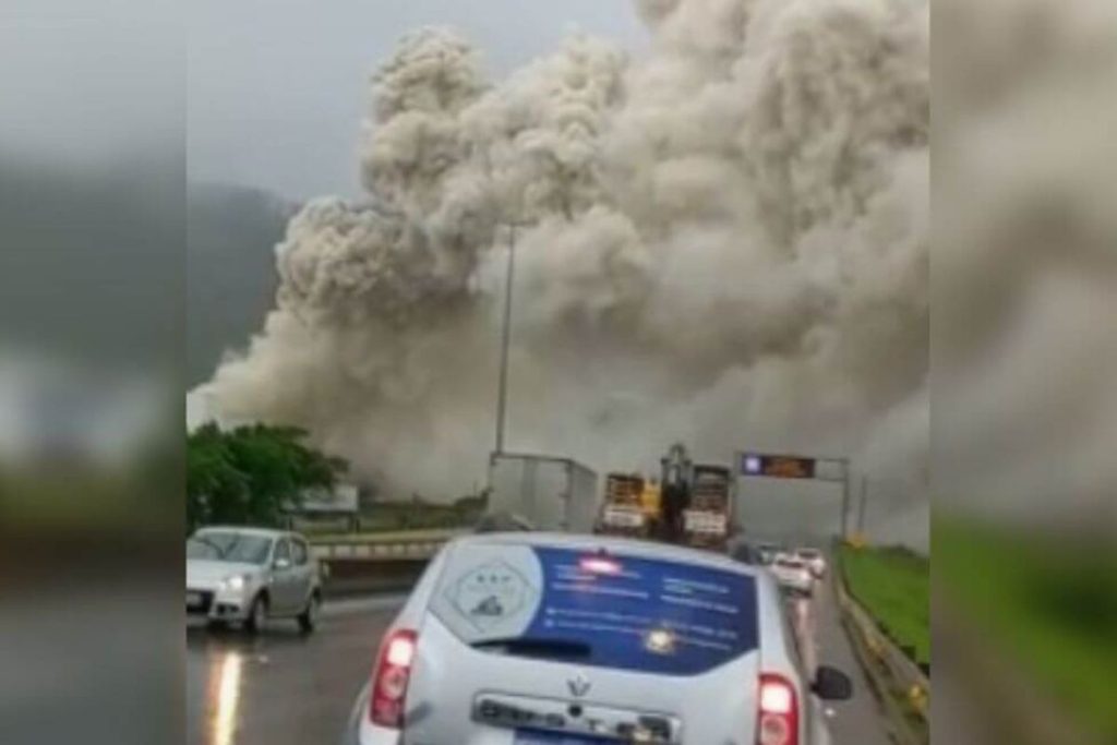 ncêndio libera fumaça tóxica em Santa Catarina e interdita BR-101