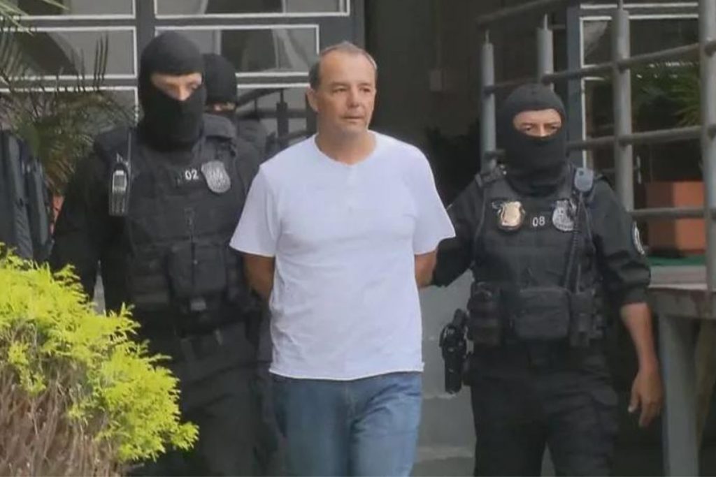 Justiça expede alvará de soltura para Sérgio Cabral deixar presídio no RJ