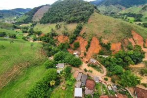 deslizamento de terra em Minas Gerais