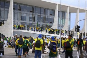 lideres-mundiais-condenam-tentativa-de-golpe-em-brasilia