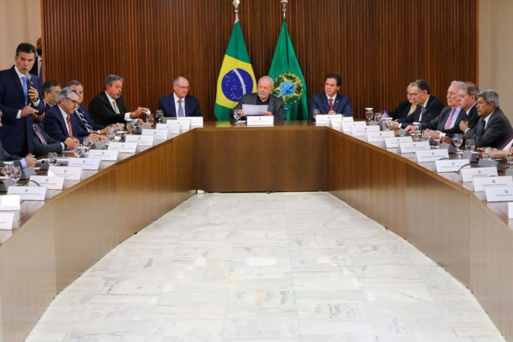 Lula recebe governadores para falar de prioridades de cada estado