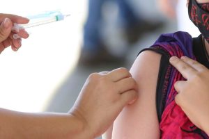 vacinas-para-criancas-ate-4-anos-estao-esgotadas-diz-ministerio