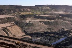 48 mineradores seguem desaparecidos após desabamento de mina de carvão na China