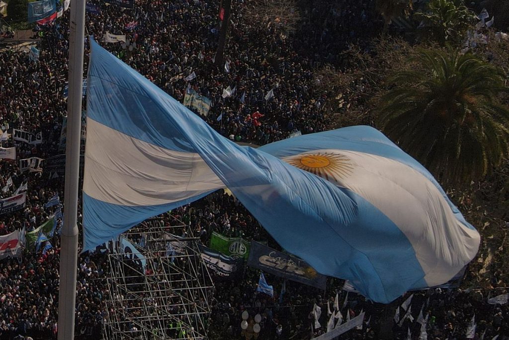 inflacao-na-argentina-chega-a-quase-100-com-dados-de-janeiro