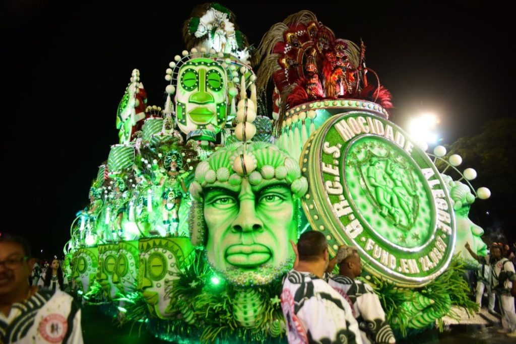 A grande vencedora entre as escolas de samba de São Paulo do Carnaval de 2023 foi a Mocidade Alegre.
