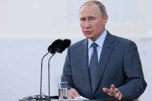Putin reforça que invasão à Ucrânia era "necessária"