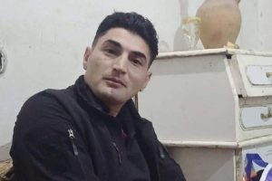 Sírio dado como morto 'volta à vida' em seu funeral
