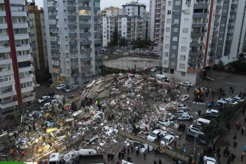 Terremoto foi o mais forte na Turquia desde 1939