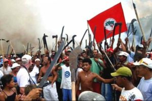 Fazendeiros na Bahia reagem para enfrentar o “Abril Vermelho” do MST