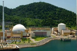 Ibama multa Eletronuclear por liberação de material radioativo no mar