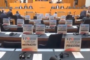 Legisladores de extrema direita na Áustria saem da sala durante fala de Zelensky