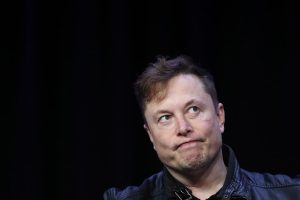 Twitter: funcionário pergunta à Elon Musk pela rede social se está demitido