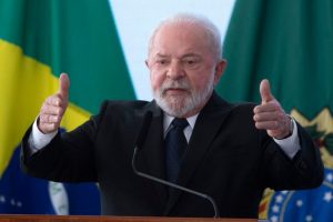 Viagem à China Parlamentares do PP, PSDB e Podemos são convidados por Lula
