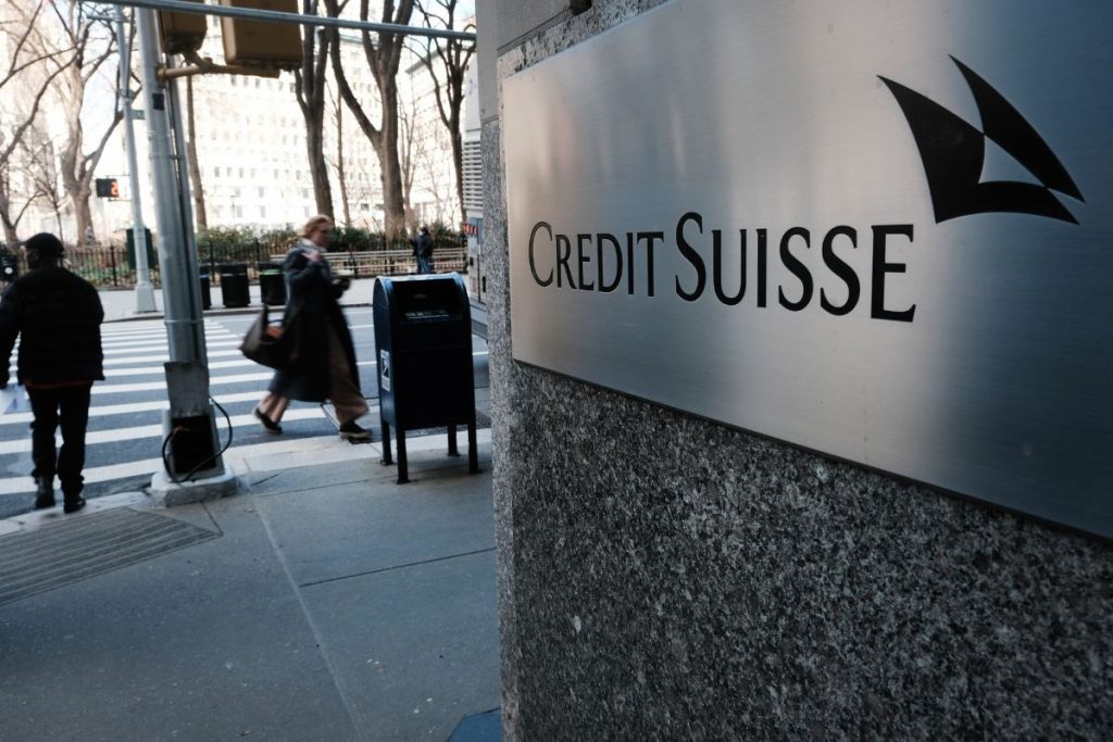 Último balanço revela fuga bilionária de recursos que quase quebrou o Credit Suisse