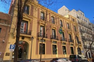 Embaixada e consulados do Brasil na Espanha protestam por aumento salarial