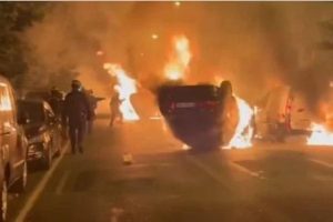 Macron faz reunião de emergência após 3ª noite de protestos na França