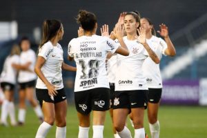 Corinthians x Cruzeiro: onde assistir ao vivo ao Brasileirão Feminino