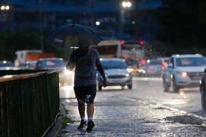 O Instituto Nacional de Meteorologia (Inmet) alerta a população da Região Sul do Brasil para a formação de um ciclone extratropical.