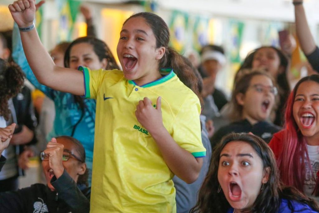 Segundo o levantamento, intitulado "Women's World Cup Poll", 47% da população tem interesse em assistir à Copa do Mundo de Futebol Feminino.