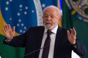 Após o recesso parlamentar, Lula quer focar em educação, meio ambiente e cultura