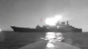 Base naval russa é alvo de ataques da Ucrânia, dizem autoridades