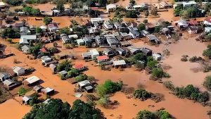 Devido às fortes chuvas, que caíram em parte do Rio Grande do Sul nos últimos dias, a Defesa Civil emitiu alerta referente a inundações.