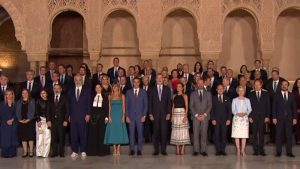 Líderes da UE se reúnem em Granada para discutir expansão e migração