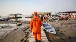 Chega a 23 o número de municípios em situação de emergência no Amazonas em razão da forte seca que atinge o estado.