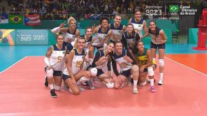 O Brasil está na semifinal do vôlei feminino nos Jogos Pan-Americanos de 2023 após a equipe brasileira superar Porto Rico por 3 sets a 0.