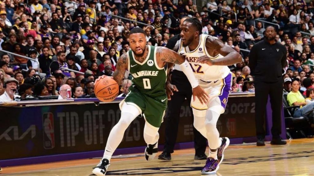 No último domingo, 15, o Milwaukee Bucks triunfou diante do Los Angeles Lakers na NBA por 108 a 97 em partida da pré-temporada.