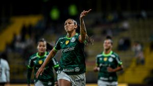 Palmeiras atropela Olimpia e vai à semi da Libertadores Feminina