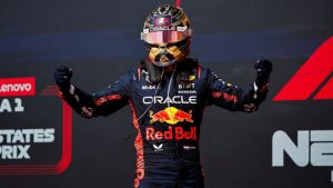 F1 Verstappen conquista GP dos EUA em pódio com Hamilton e Norris